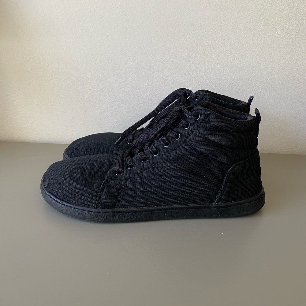 Feelgrounds Highrise Knit Men’s Barefoot Sneaker Size 10